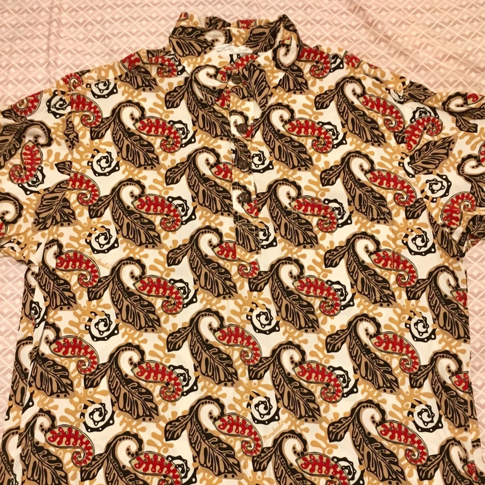 🌺 Manuheali’i Dress Shirt 🌺